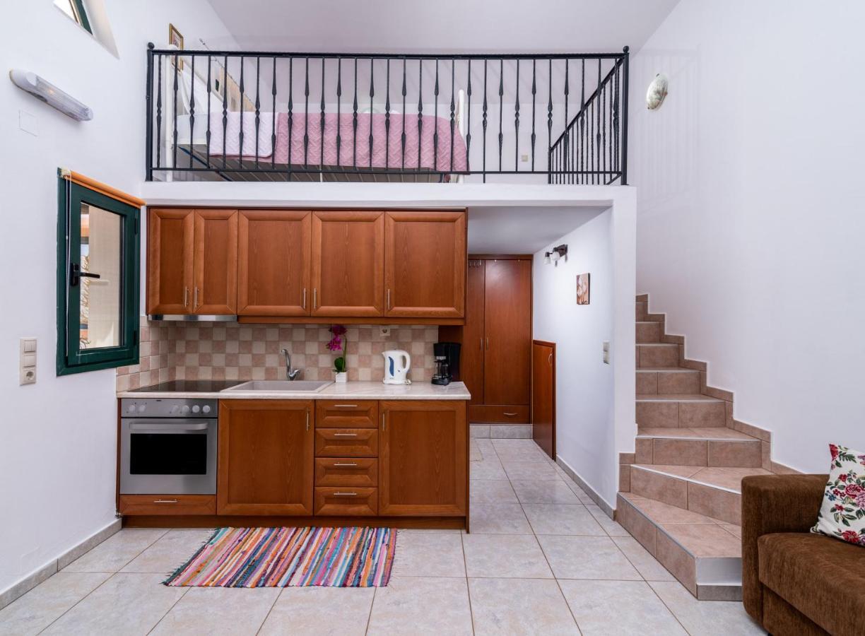Ferienwohnung Vrisanos Pitsidia Exterior foto